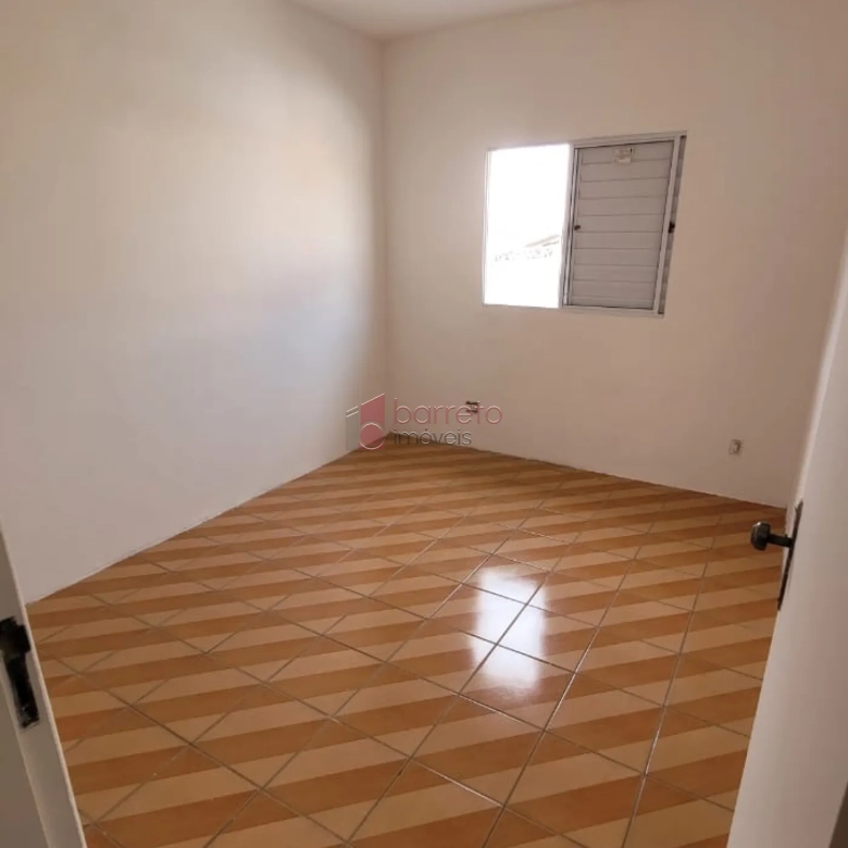 CASA COM EDÍCULA À VENDA – ANHANGABAÚ – JUNDIAÍ/SP
