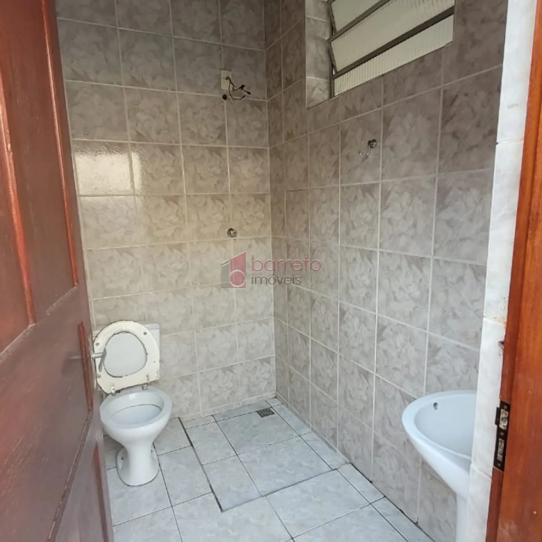CASA COM EDÍCULA À VENDA – ANHANGABAÚ – JUNDIAÍ/SP