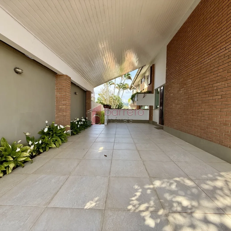 CASA À VENDA NO JARDIM ANA MARIA EM JUNDIAÍ/SP