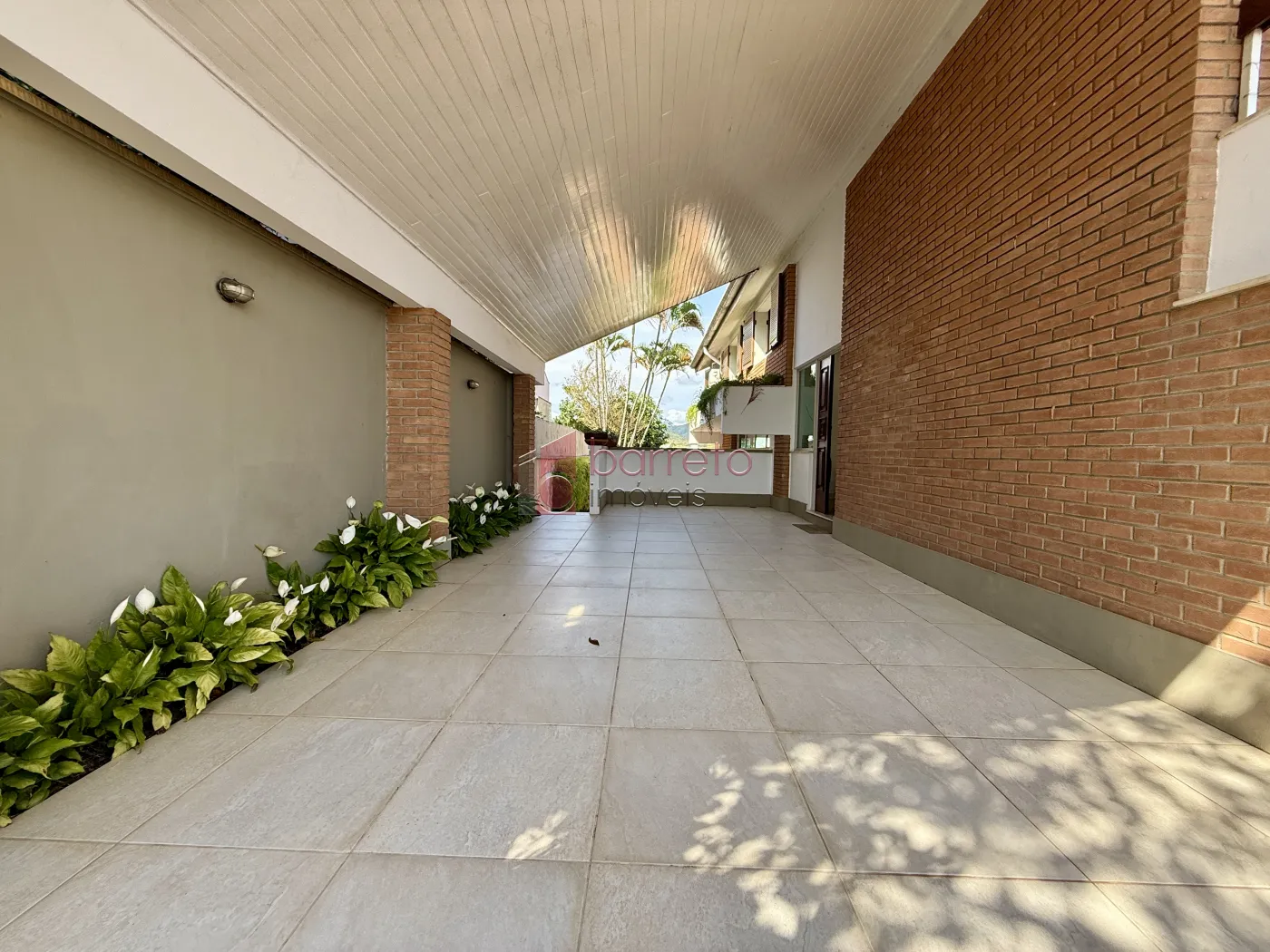 CASA À VENDA NO JARDIM ANA MARIA EM JUNDIAÍ/SP
