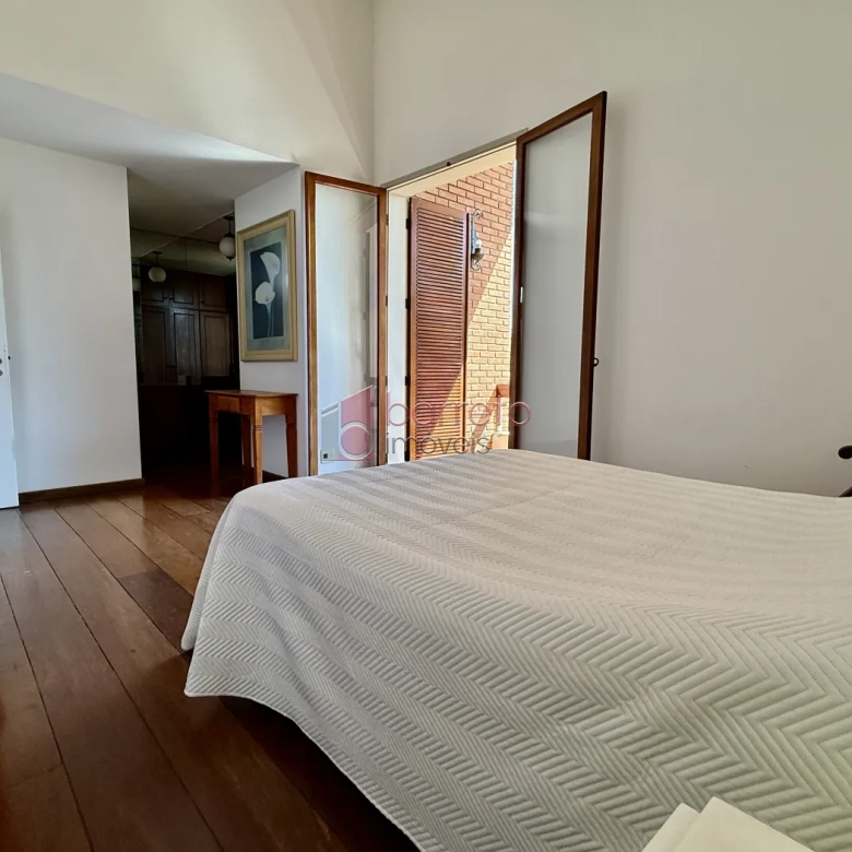 CASA À VENDA NO JARDIM ANA MARIA EM JUNDIAÍ/SP