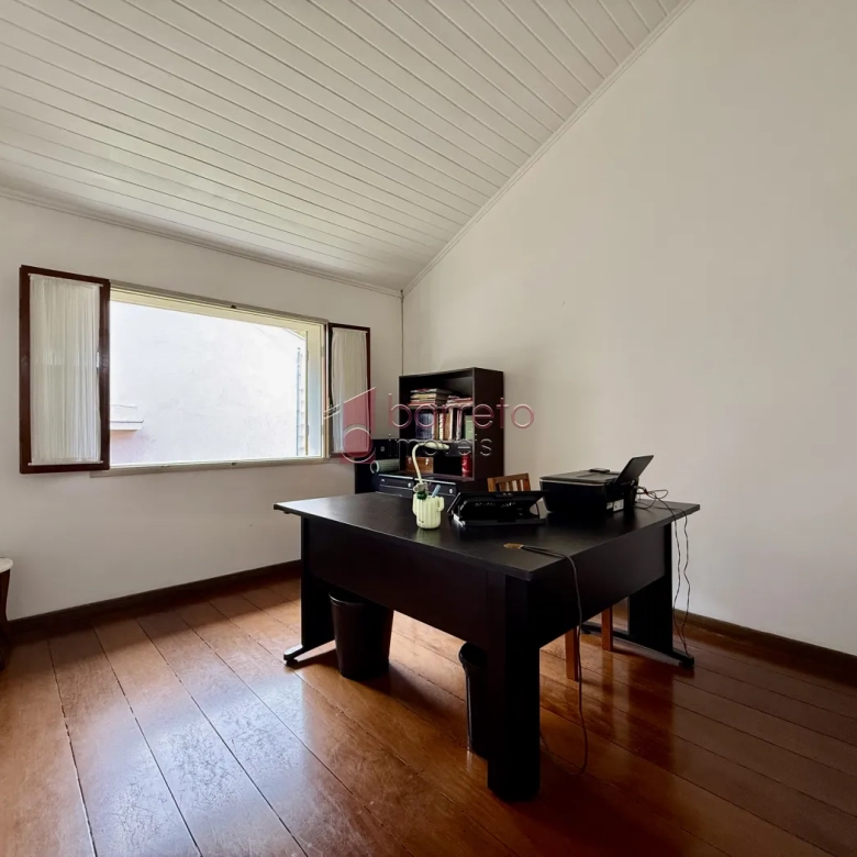 CASA À VENDA NO JARDIM ANA MARIA EM JUNDIAÍ/SP