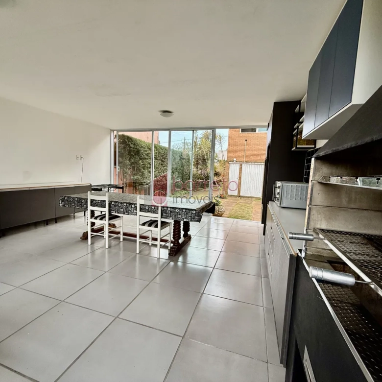 CASA À VENDA NO JARDIM ANA MARIA EM JUNDIAÍ/SP