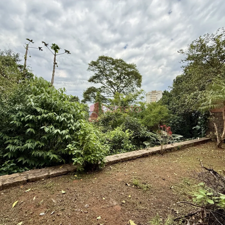CASA À VENDA NO JARDIM ANA MARIA EM JUNDIAÍ/SP