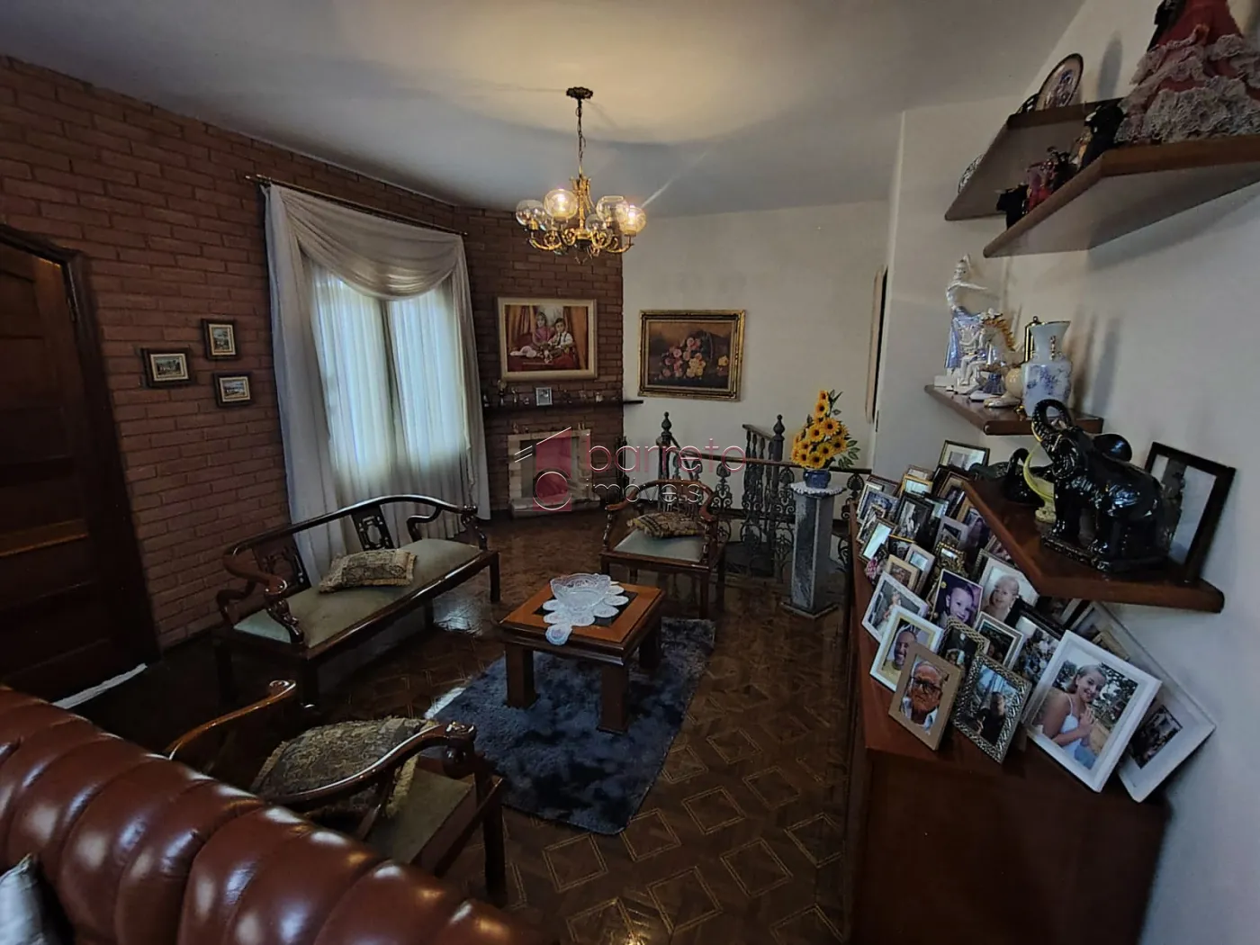 CASA COM PISCINA E POMAR À VENDA NO JARDIM DA FONTE – JUNDIAÍ/SP