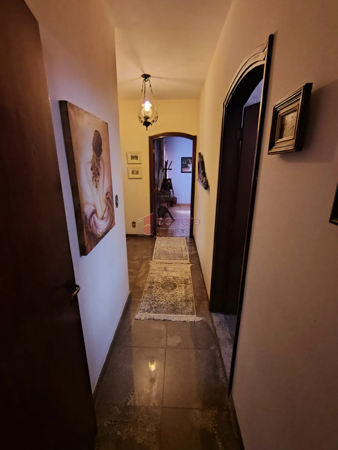 CASA COM PISCINA E POMAR À VENDA NO JARDIM DA FONTE – JUNDIAÍ/SP