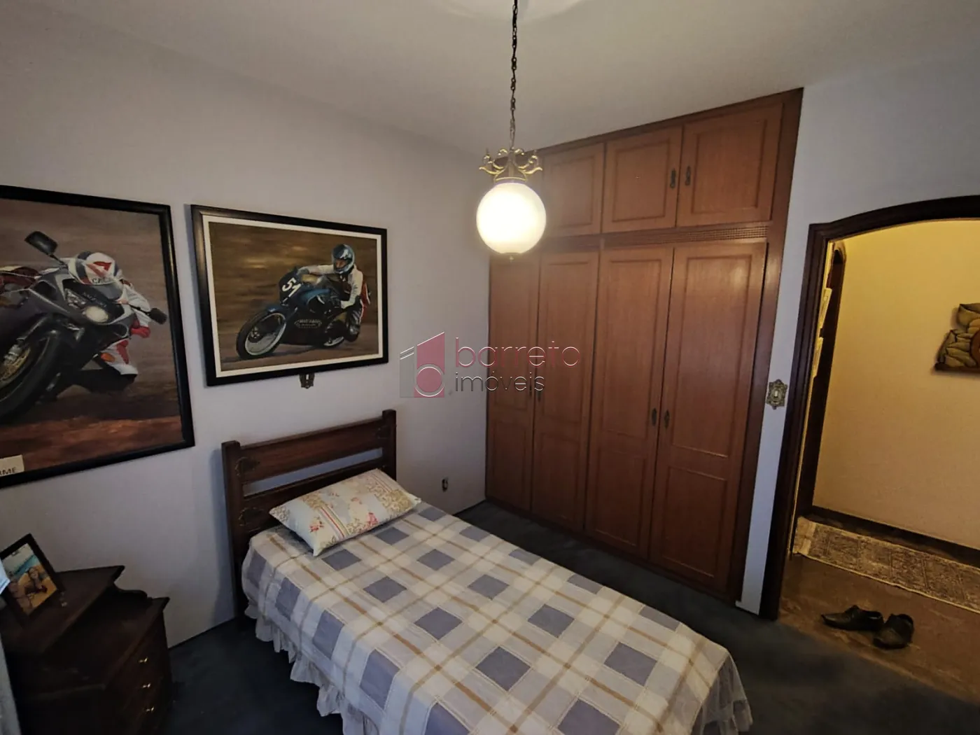 CASA COM PISCINA E POMAR À VENDA NO JARDIM DA FONTE – JUNDIAÍ/SP