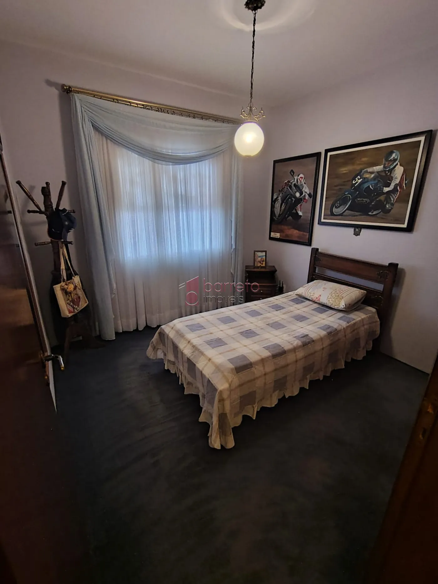 CASA COM PISCINA E POMAR À VENDA NO JARDIM DA FONTE – JUNDIAÍ/SP