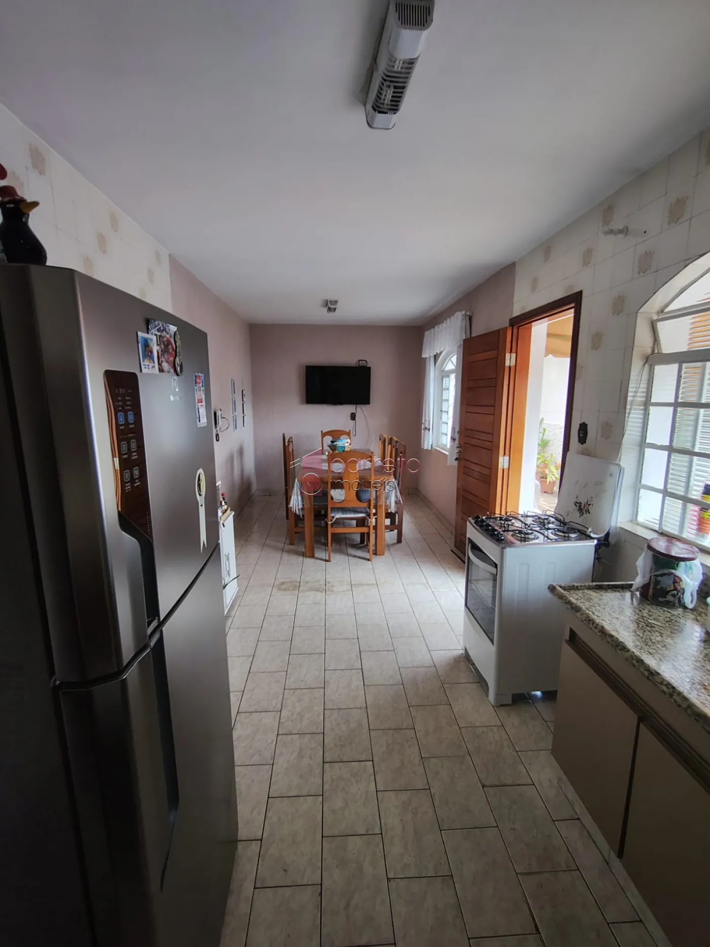 CASA COM PISCINA E POMAR À VENDA NO JARDIM DA FONTE – JUNDIAÍ/SP