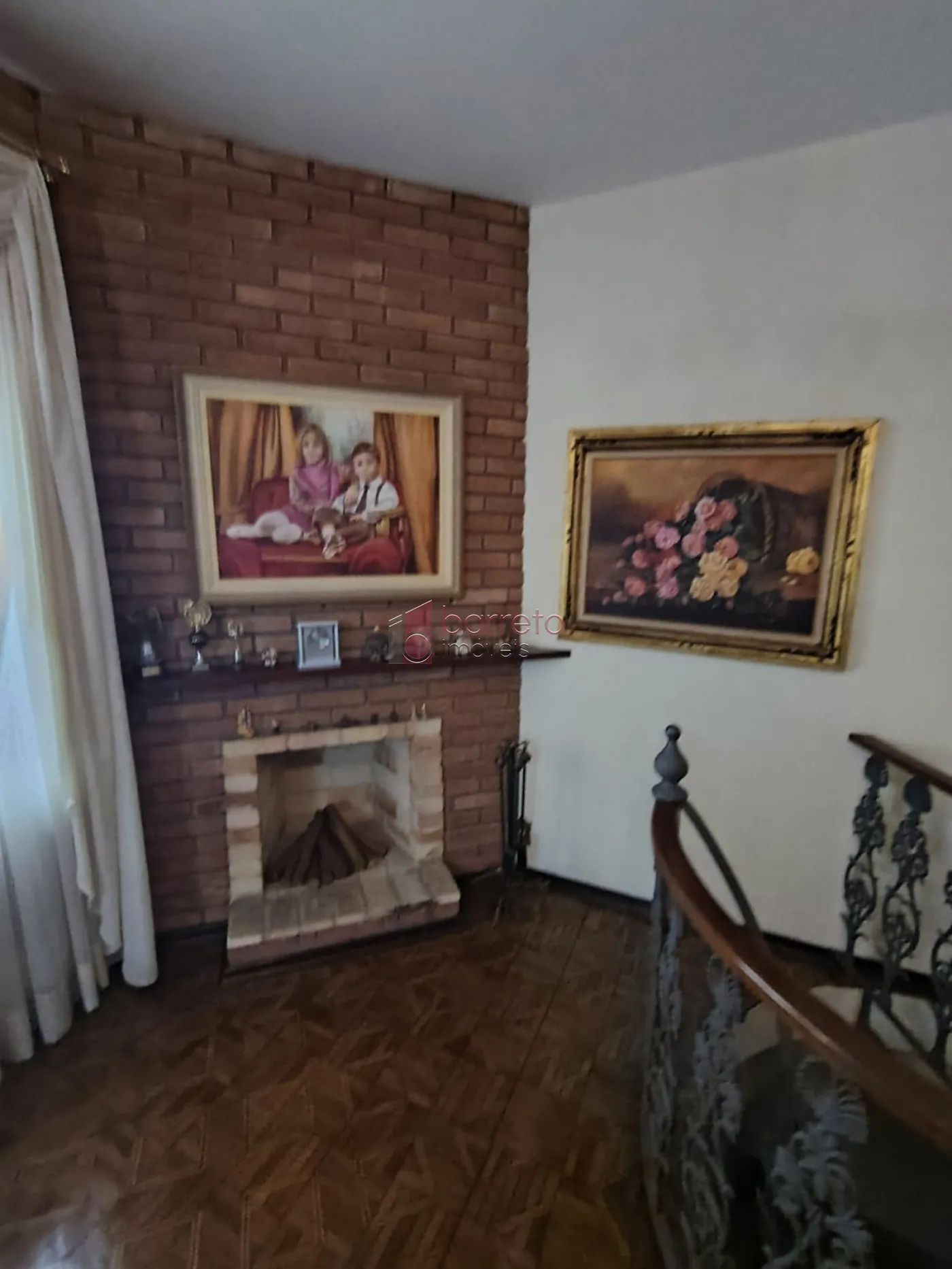 CASA COM PISCINA E POMAR À VENDA NO JARDIM DA FONTE – JUNDIAÍ/SP