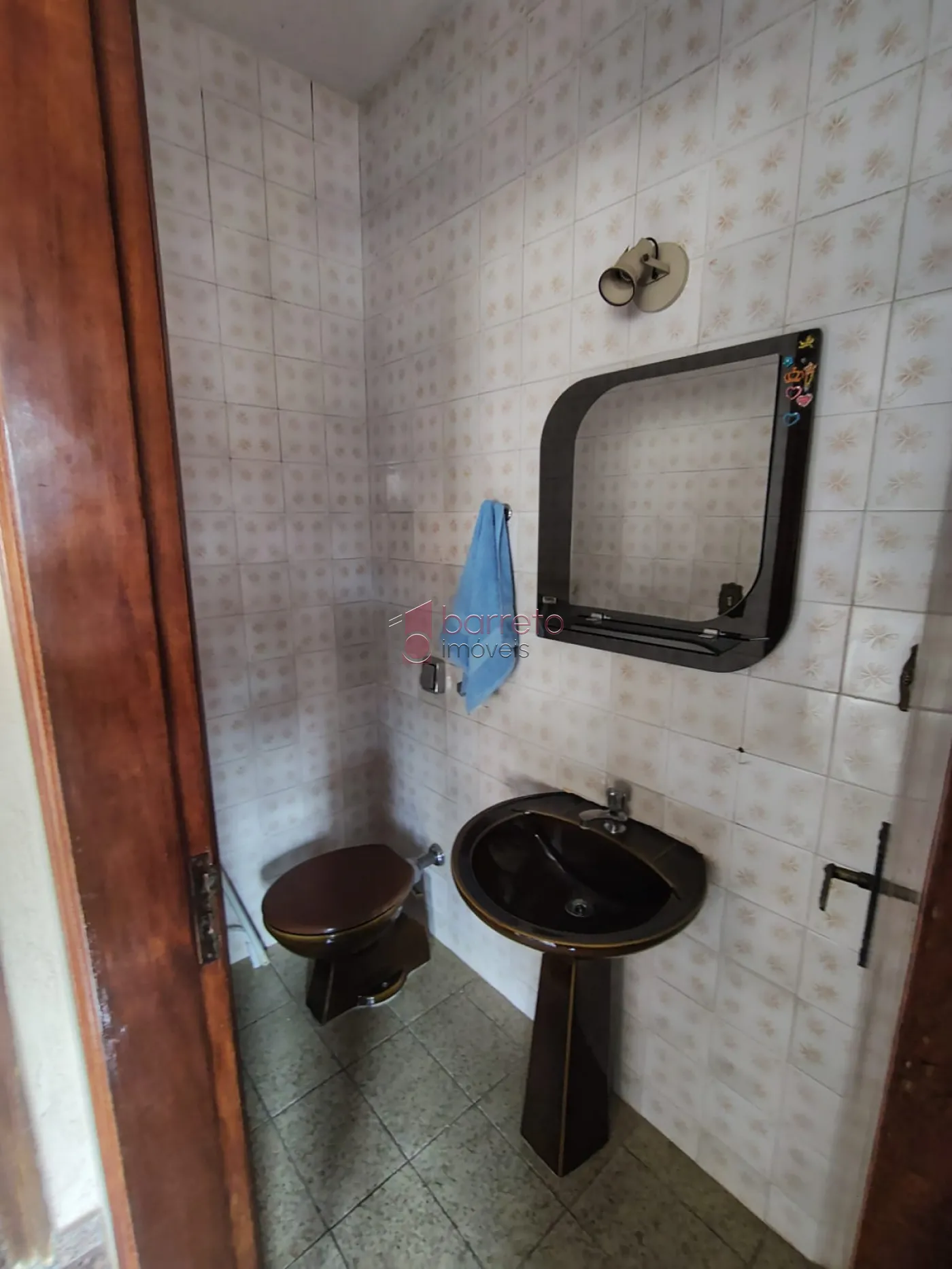 CASA COM PISCINA E POMAR À VENDA NO JARDIM DA FONTE – JUNDIAÍ/SP