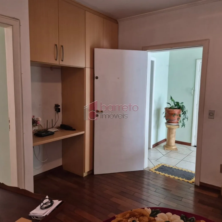 CASA COM 3 QUARTOS À VENDA NO JARDIM DAS SAMAMBAIAS – REGIÃO DA MALOTA – JUNDIAÍ/SP