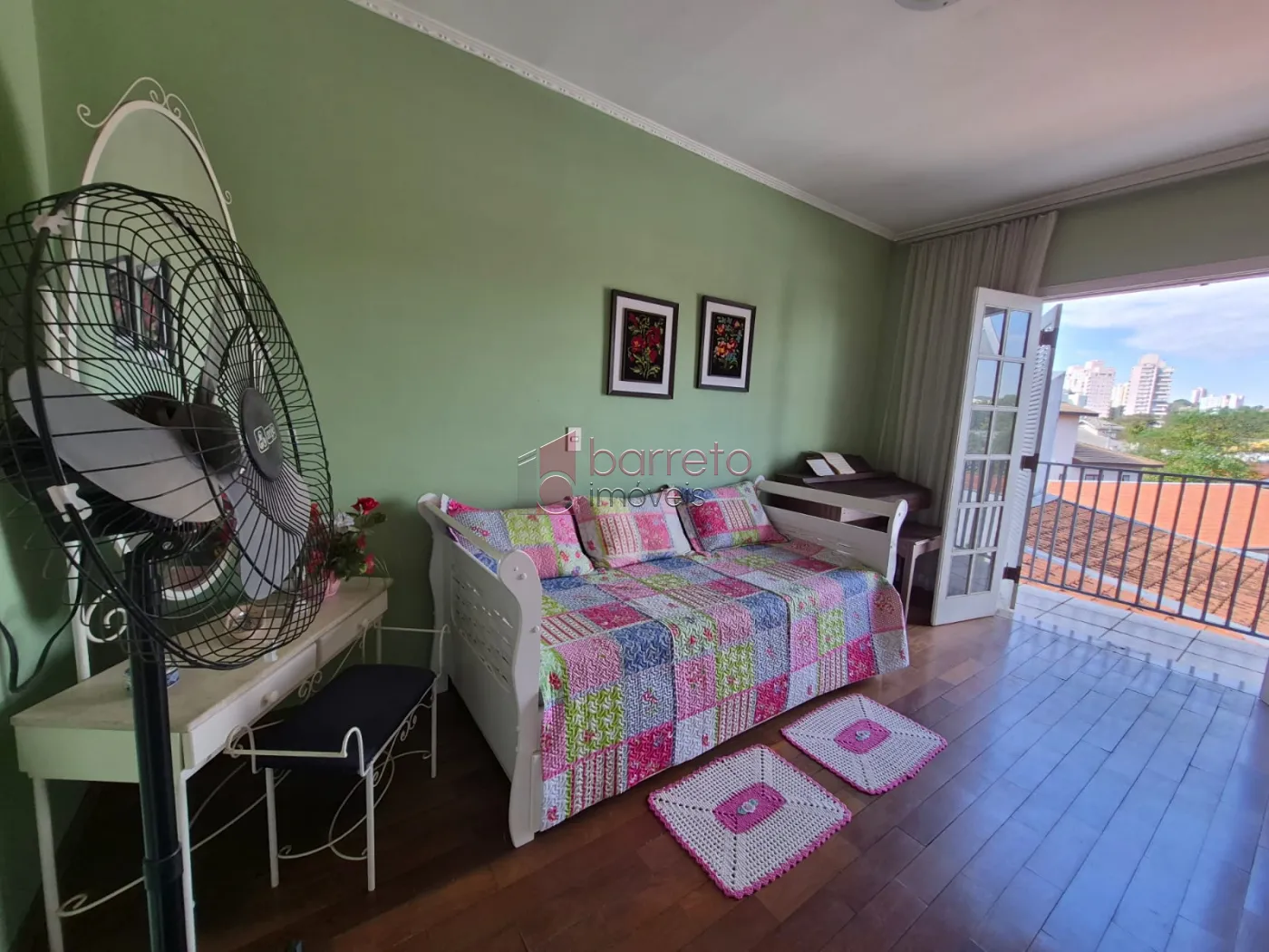 CASA COM 3 QUARTOS À VENDA NO JARDIM DAS SAMAMBAIAS – REGIÃO DA MALOTA – JUNDIAÍ/SP