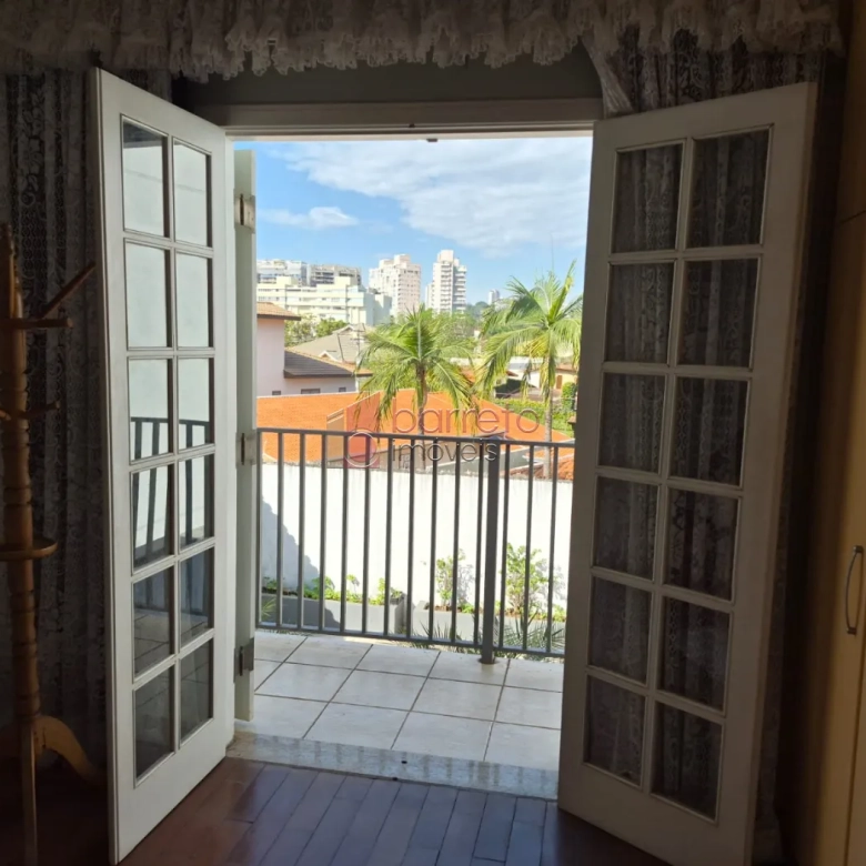 CASA COM 3 QUARTOS À VENDA NO JARDIM DAS SAMAMBAIAS – REGIÃO DA MALOTA – JUNDIAÍ/SP