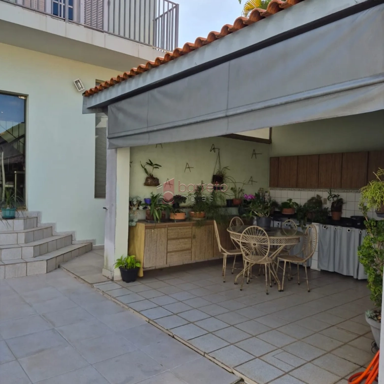 CASA COM 3 QUARTOS À VENDA NO JARDIM DAS SAMAMBAIAS – REGIÃO DA MALOTA – JUNDIAÍ/SP