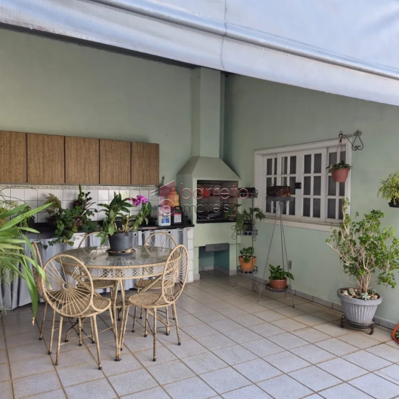 CASA COM 3 QUARTOS À VENDA NO JARDIM DAS SAMAMBAIAS – REGIÃO DA MALOTA – JUNDIAÍ/SP