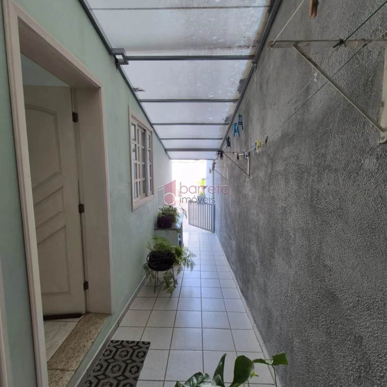 CASA COM 3 QUARTOS À VENDA NO JARDIM DAS SAMAMBAIAS – REGIÃO DA MALOTA – JUNDIAÍ/SP