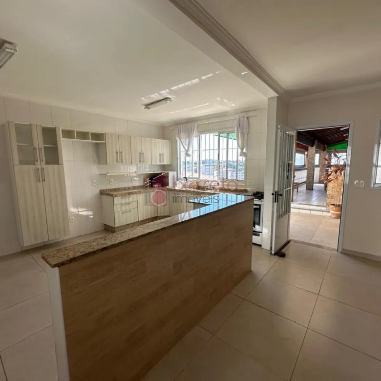 CASA À VENDA NO JARDIM DO LAGO EM JUNDIAÍ/SP