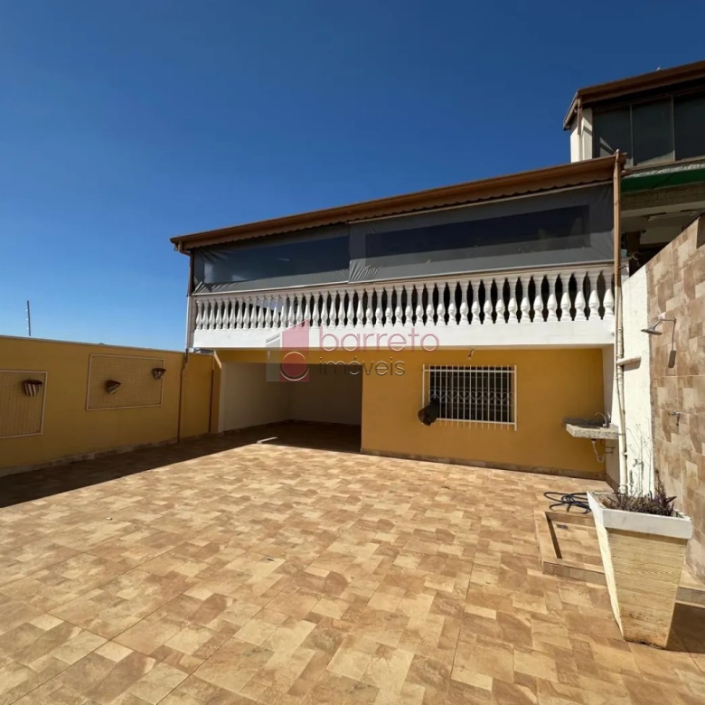 CASA À VENDA NO JARDIM DO LAGO EM JUNDIAÍ/SP