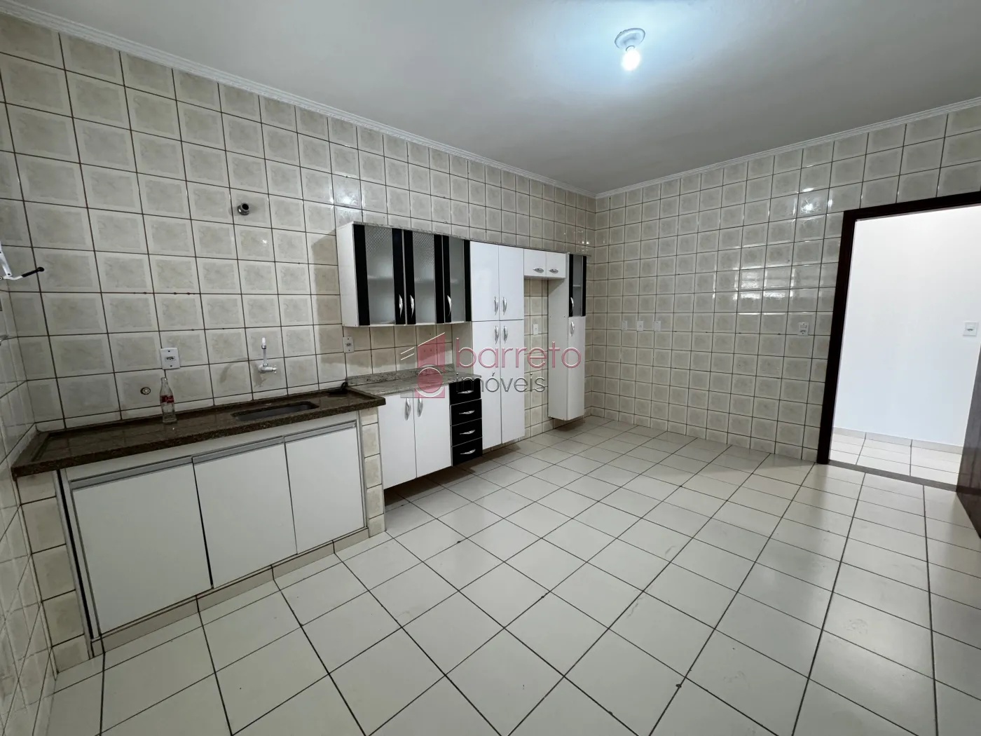 CASA NO PISO SUPERIOR PARA LOCAÇÃO NO JARDIM PLANALTO – JUNDIAÍ/SP