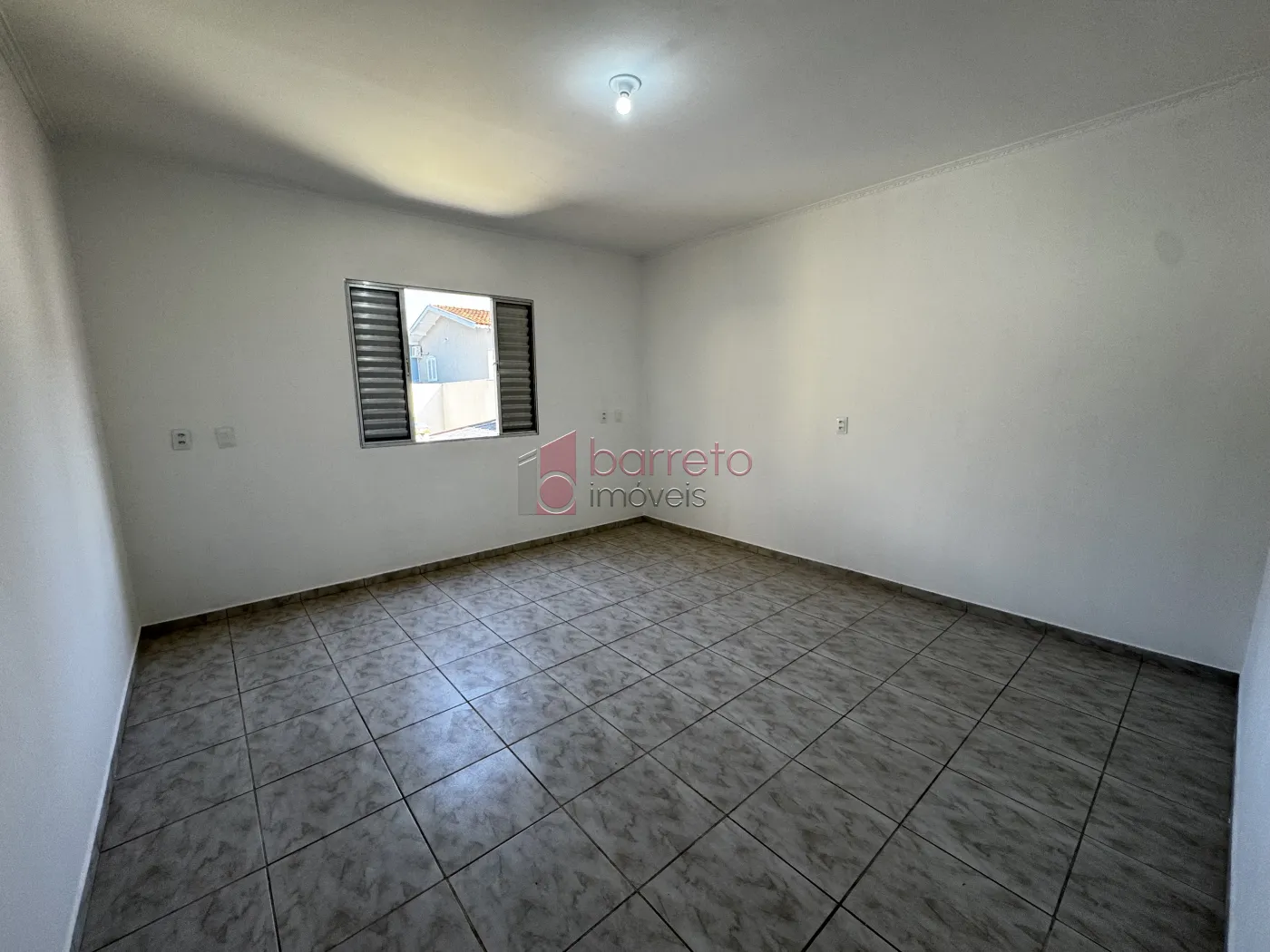 CASA NO PISO SUPERIOR PARA LOCAÇÃO NO JARDIM PLANALTO – JUNDIAÍ/SP