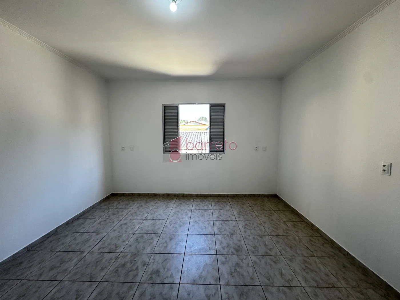 CASA NO PISO SUPERIOR PARA LOCAÇÃO NO JARDIM PLANALTO – JUNDIAÍ/SP