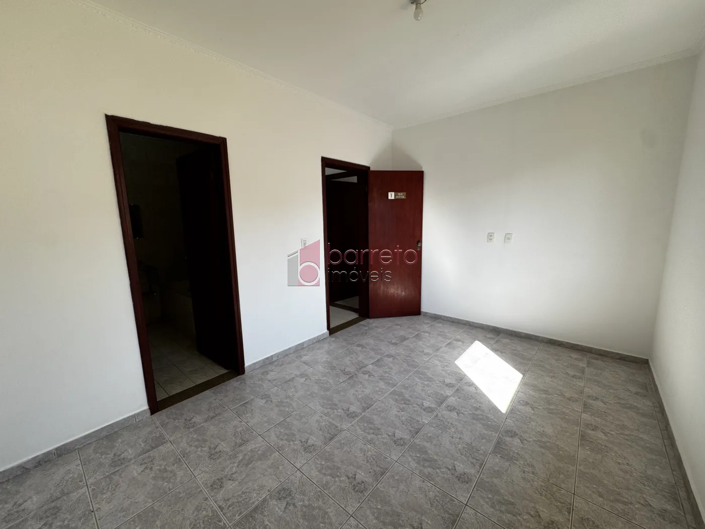 CASA NO PISO SUPERIOR PARA LOCAÇÃO NO JARDIM PLANALTO – JUNDIAÍ/SP