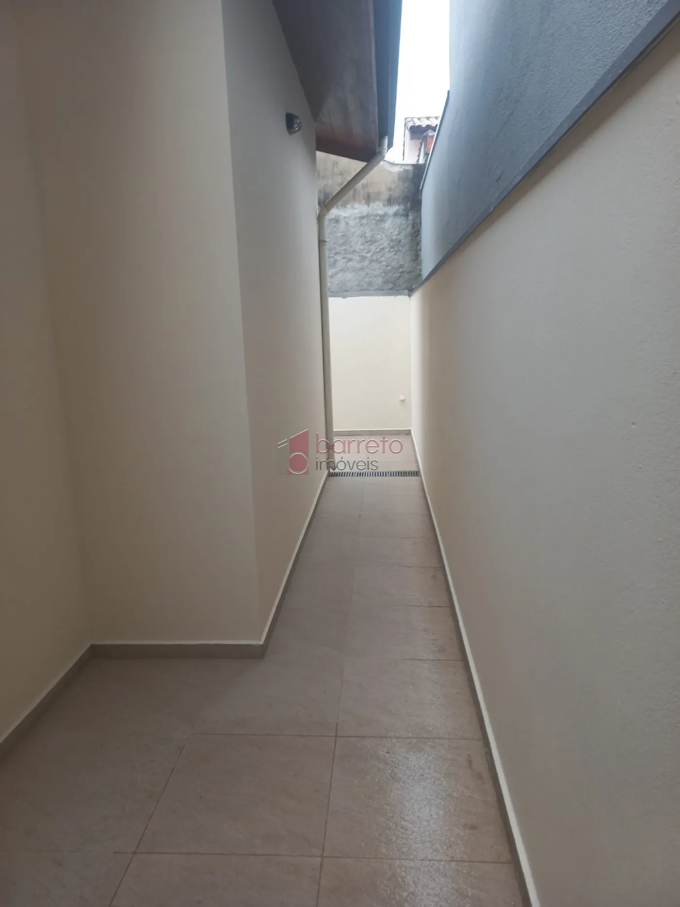 CASA PARA LOCAÇÃO E VENDA NO BAIRRO JARDIM SARAPIRANGA – JUNDIAÍ/SP