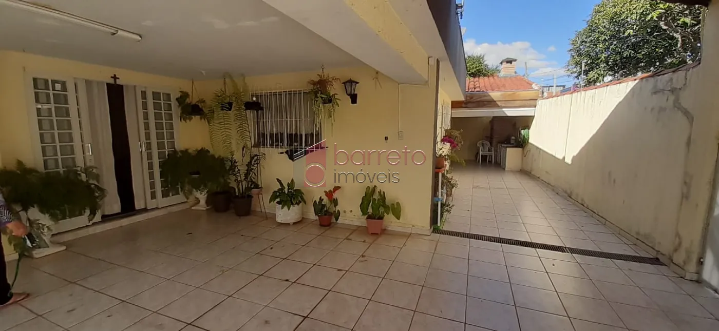 CASA TÉRREA COM EDÍCULA À VENDA NO BAIRRO ELOY CHAVES – JUNDIAÍ/SP