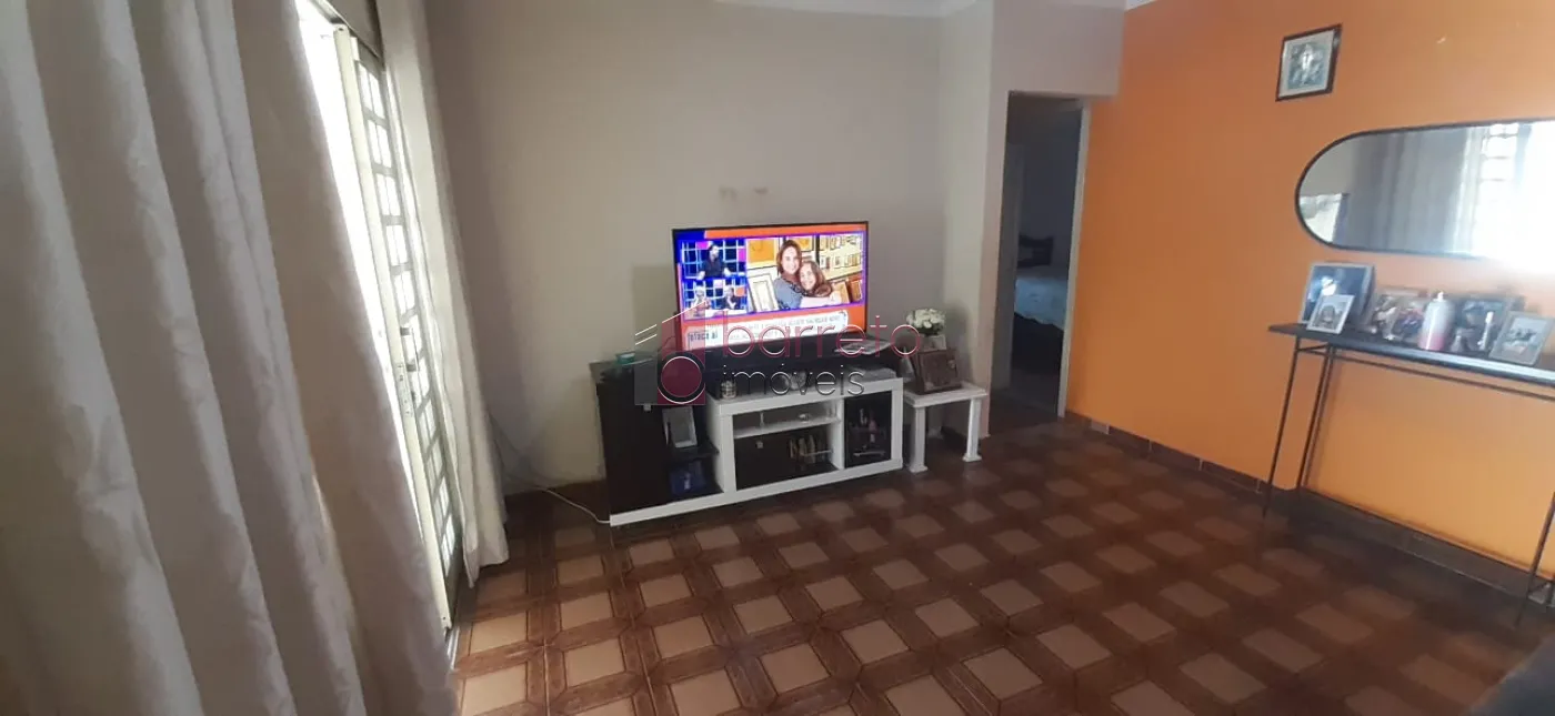 CASA TÉRREA COM EDÍCULA À VENDA NO BAIRRO ELOY CHAVES – JUNDIAÍ/SP