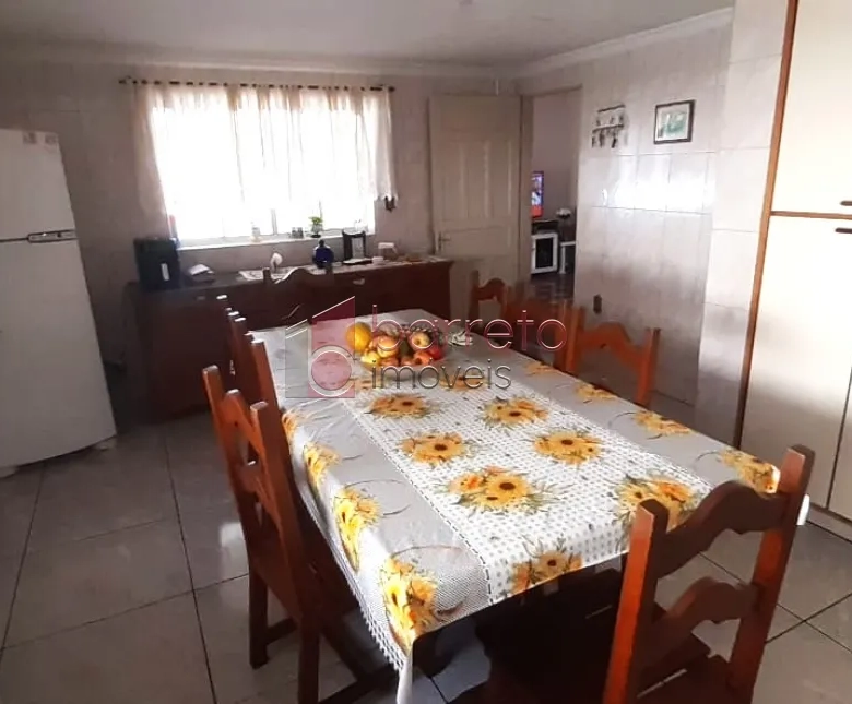 CASA TÉRREA COM EDÍCULA À VENDA NO BAIRRO ELOY CHAVES – JUNDIAÍ/SP