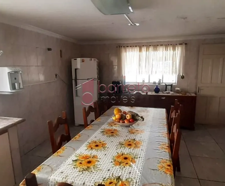 CASA TÉRREA COM EDÍCULA À VENDA NO BAIRRO ELOY CHAVES – JUNDIAÍ/SP