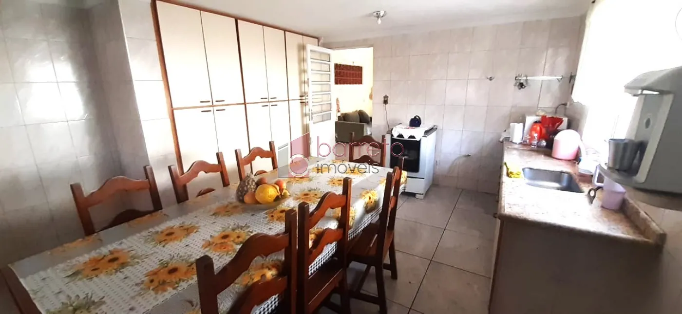 CASA TÉRREA COM EDÍCULA À VENDA NO BAIRRO ELOY CHAVES – JUNDIAÍ/SP