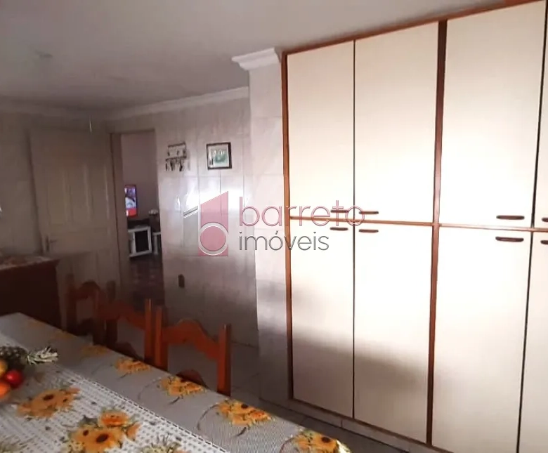 CASA TÉRREA COM EDÍCULA À VENDA NO BAIRRO ELOY CHAVES – JUNDIAÍ/SP