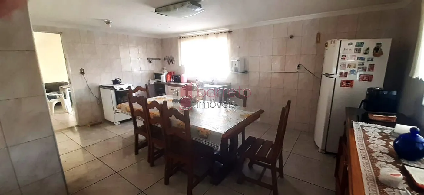 CASA TÉRREA COM EDÍCULA À VENDA NO BAIRRO ELOY CHAVES – JUNDIAÍ/SP