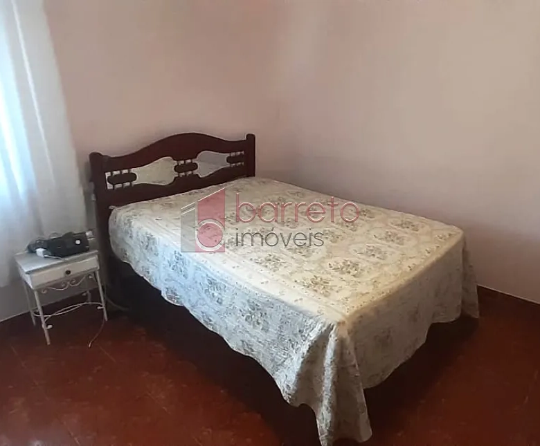 CASA TÉRREA COM EDÍCULA À VENDA NO BAIRRO ELOY CHAVES – JUNDIAÍ/SP