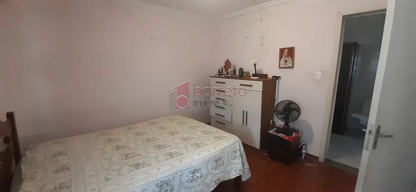 CASA TÉRREA COM EDÍCULA À VENDA NO BAIRRO ELOY CHAVES – JUNDIAÍ/SP