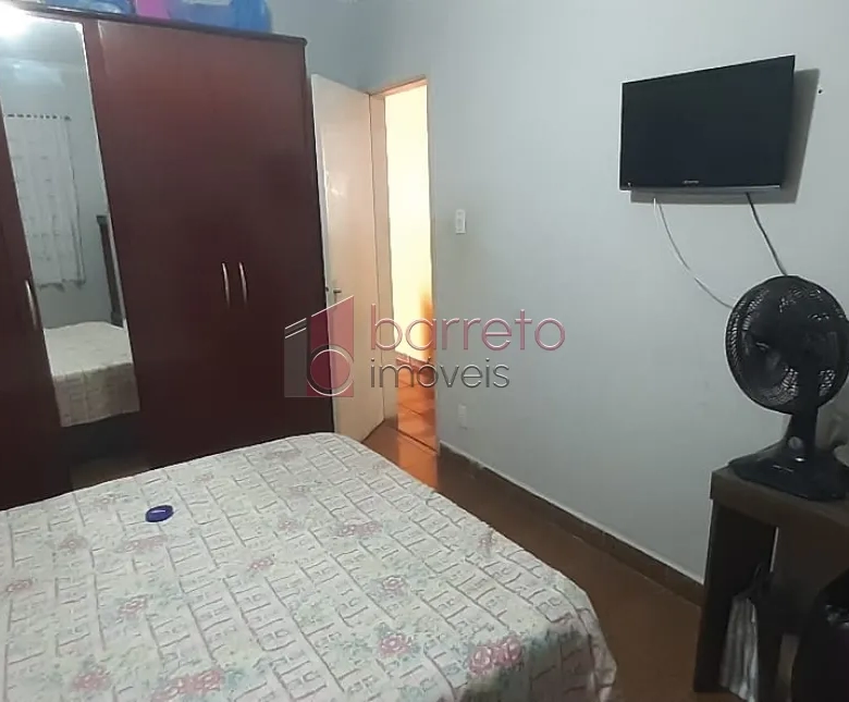 CASA TÉRREA COM EDÍCULA À VENDA NO BAIRRO ELOY CHAVES – JUNDIAÍ/SP