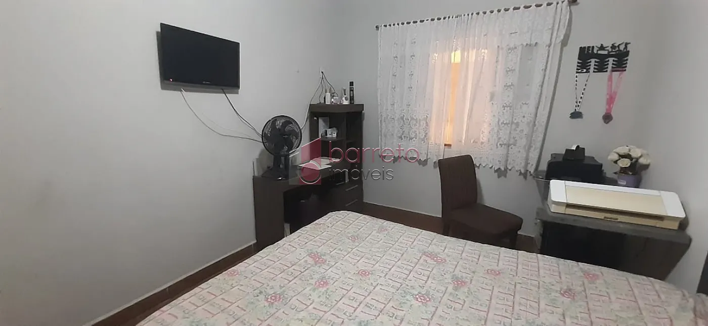 CASA TÉRREA COM EDÍCULA À VENDA NO BAIRRO ELOY CHAVES – JUNDIAÍ/SP