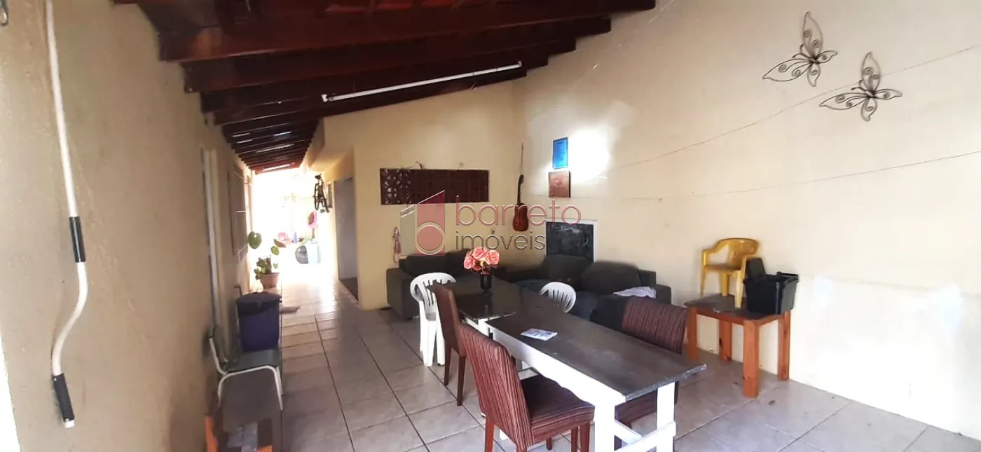 CASA TÉRREA COM EDÍCULA À VENDA NO BAIRRO ELOY CHAVES – JUNDIAÍ/SP