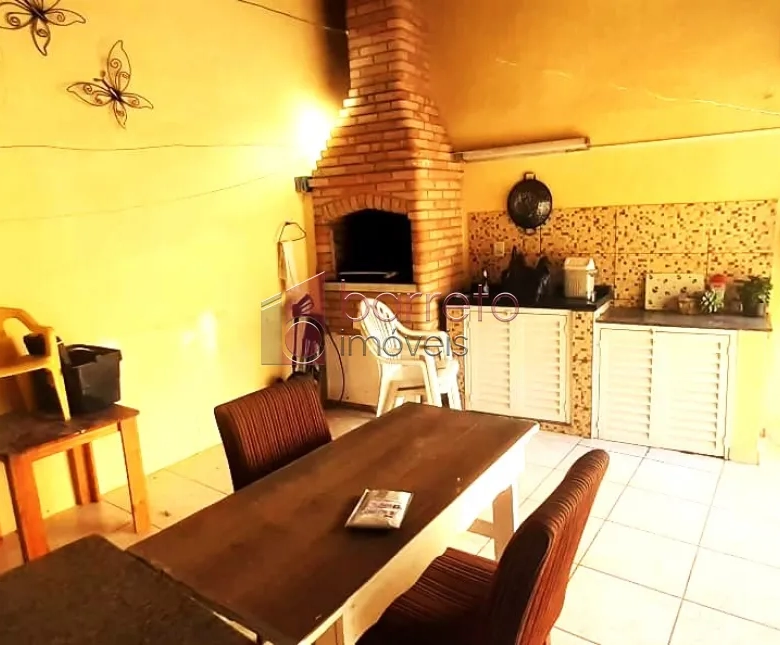 CASA TÉRREA COM EDÍCULA À VENDA NO BAIRRO ELOY CHAVES – JUNDIAÍ/SP