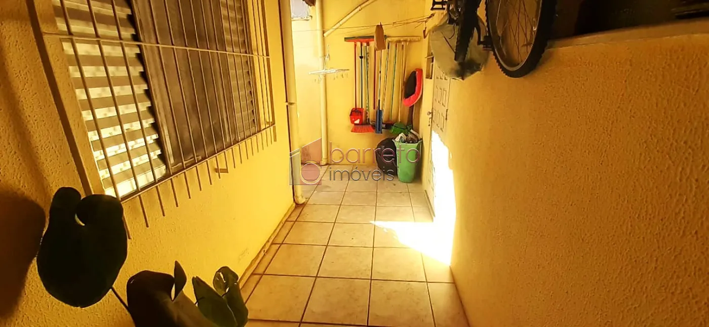 CASA TÉRREA COM EDÍCULA À VENDA NO BAIRRO ELOY CHAVES – JUNDIAÍ/SP