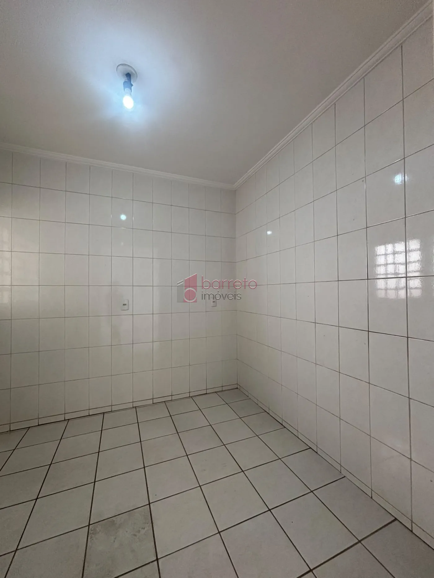 CASA TÉRREA COM 02 DORMITÓRIOS À VENDA NO PARQUE RESIDENCIAL JUNDIAÍ EM JUNDIAÍ/SP