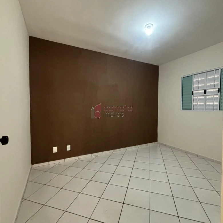 CASA TÉRREA COM 02 DORMITÓRIOS À VENDA NO PARQUE RESIDENCIAL JUNDIAÍ EM JUNDIAÍ/SP