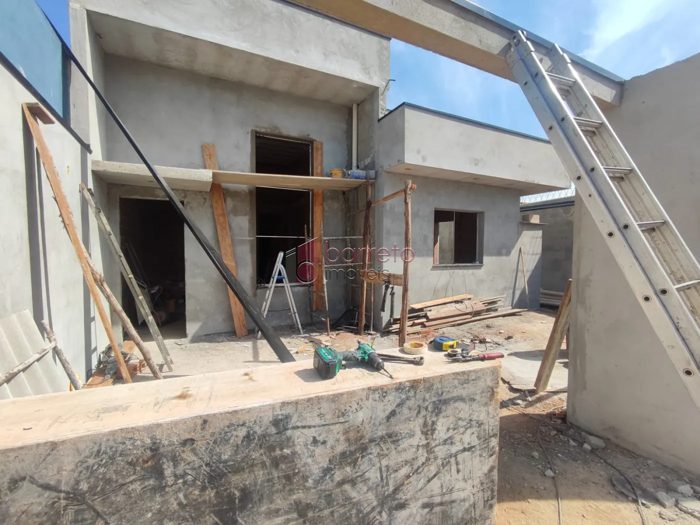 CASA À VENDA NO RESIDENCIAL SANTA GIOVANA EM JUNDIAÍ/SP