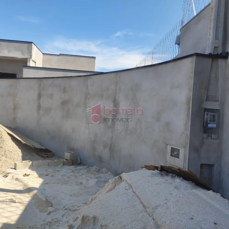 CASA À VENDA NO RESIDENCIAL SANTA GIOVANA EM JUNDIAÍ/SP
