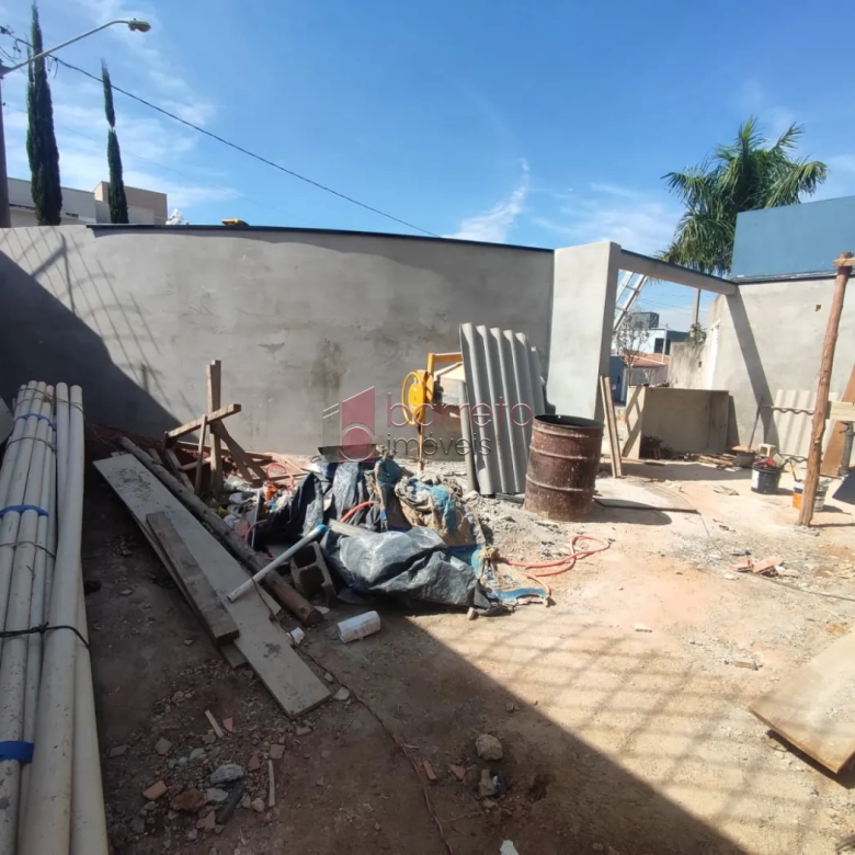 CASA À VENDA NO RESIDENCIAL SANTA GIOVANA EM JUNDIAÍ/SP