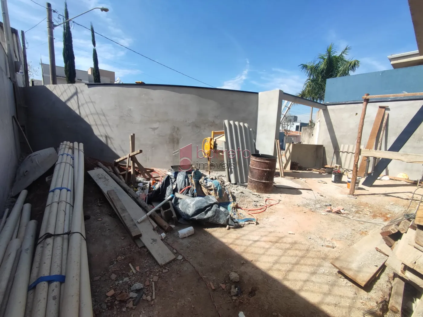 CASA À VENDA NO RESIDENCIAL SANTA GIOVANA EM JUNDIAÍ/SP