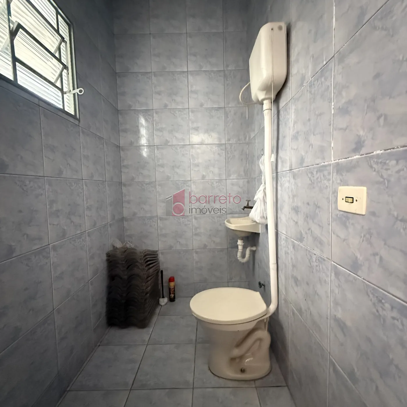 CASA COM SALÃO COMERCIAL À VENDA NO BAIRRO TULIPAS – JUNDIAÍ/SP