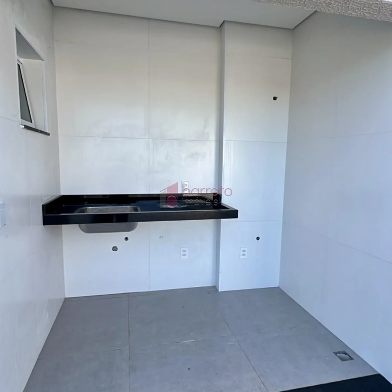 CASA TÉRREA COM 03 SUÍTES À VENDA NA VILA APARECIDA – JUNDIAÍ/SP